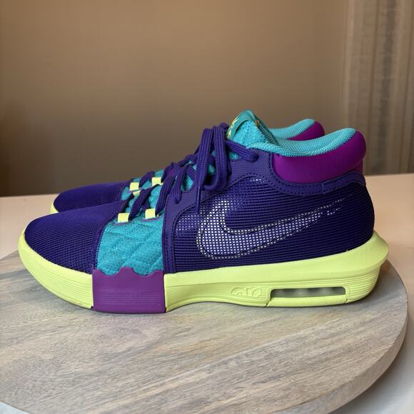 Nike LeBron James Witness Field Purple Violet Blue Basketball Sneakers US Sz 12 - Picture 4 of 13